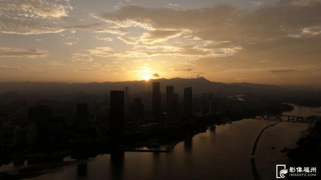 这是凌晨5点的福州！