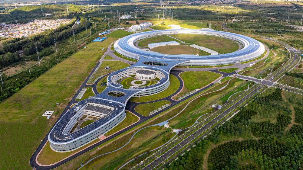 以新发展理念为指引 加快构建新发展格局——习近平总书记引领中国经济高质量发展