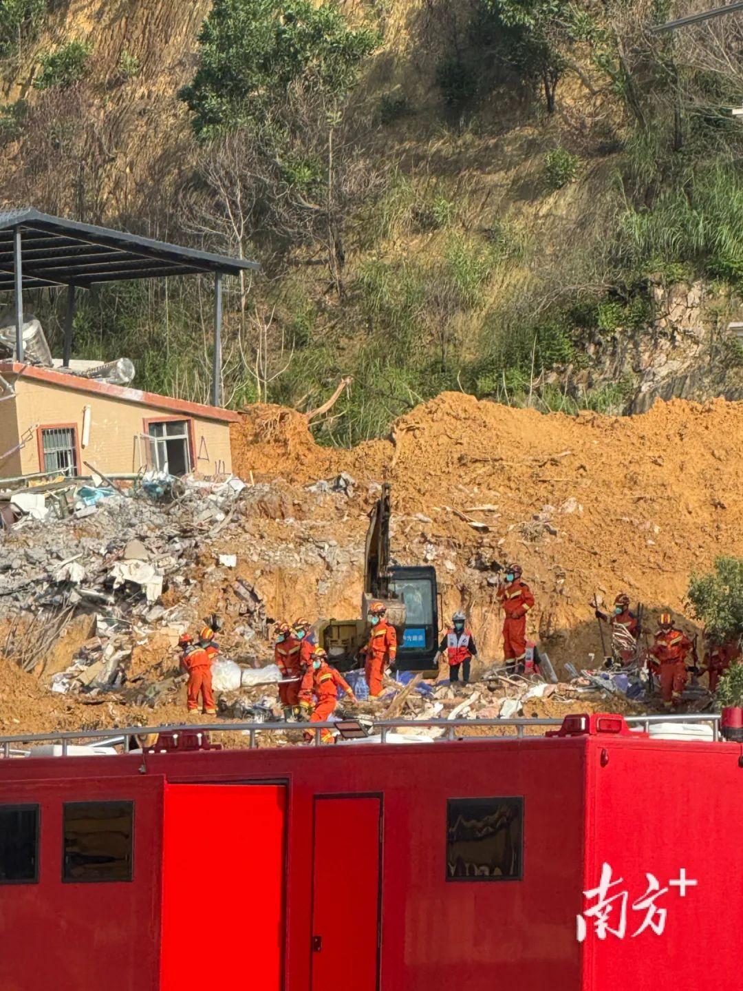 广州山体滑坡现场发现第13名被困人员，仍有1人在搜救中