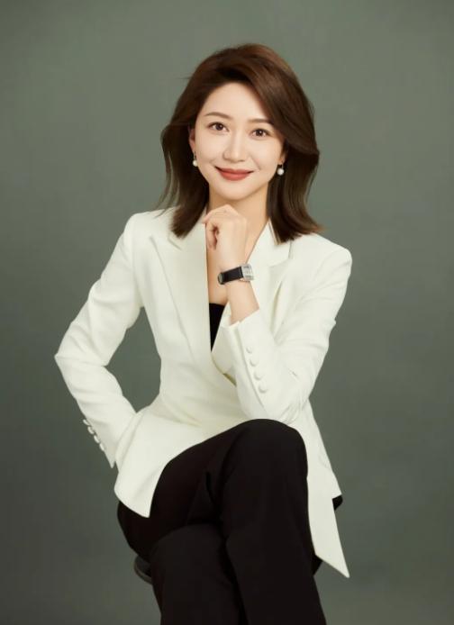 央视主持人上新