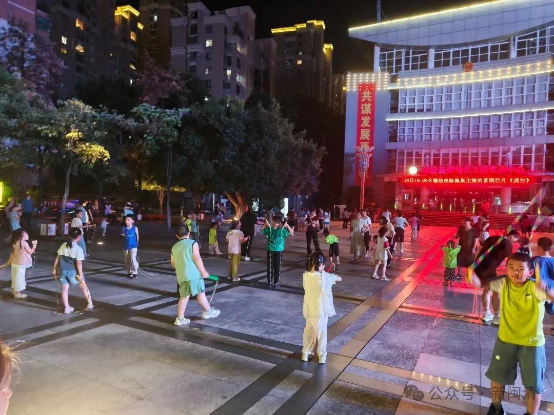 闽清乃裳广场：侨乡的心灵港湾