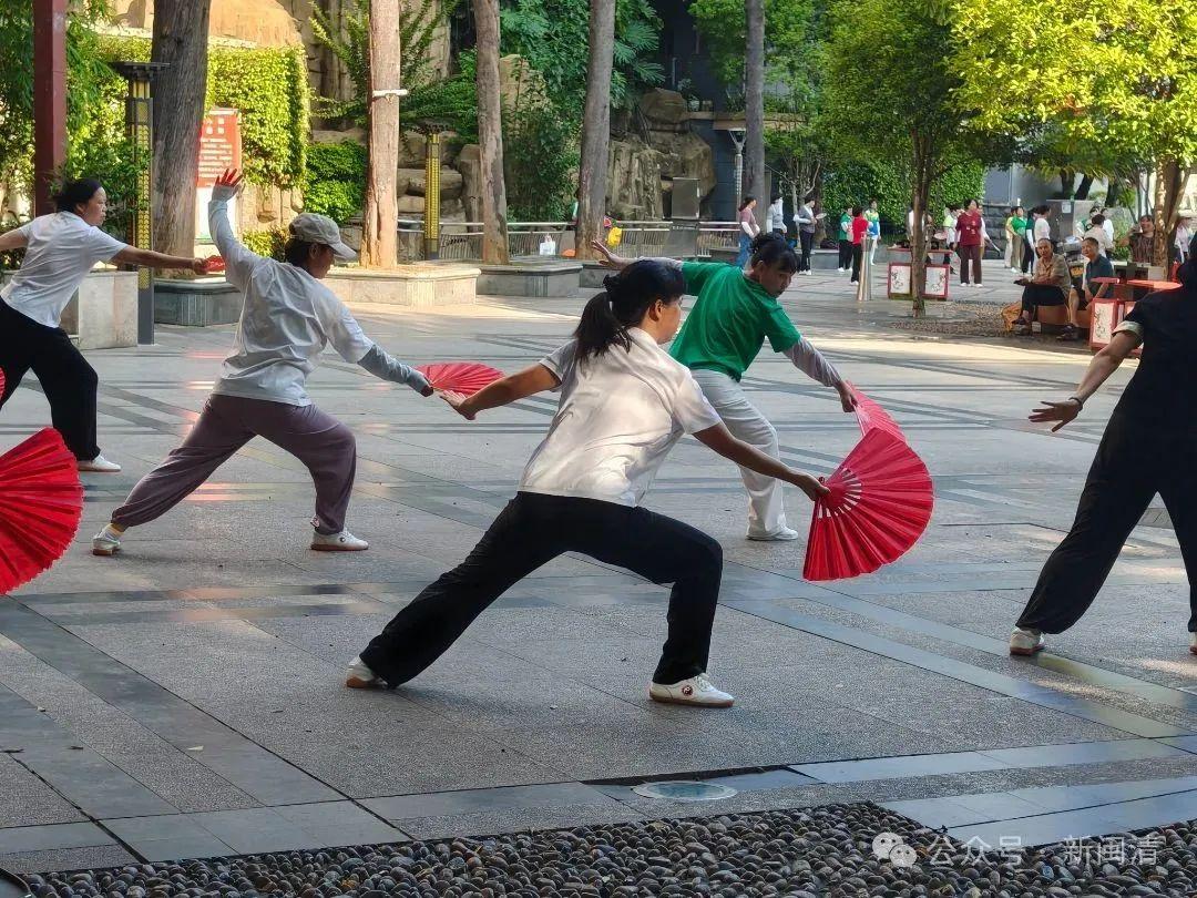 闽清乃裳广场：侨乡的心灵港湾