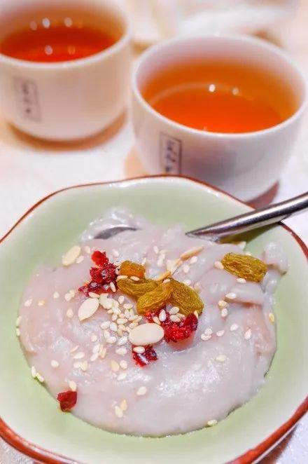 用脱口秀的方式打开福州