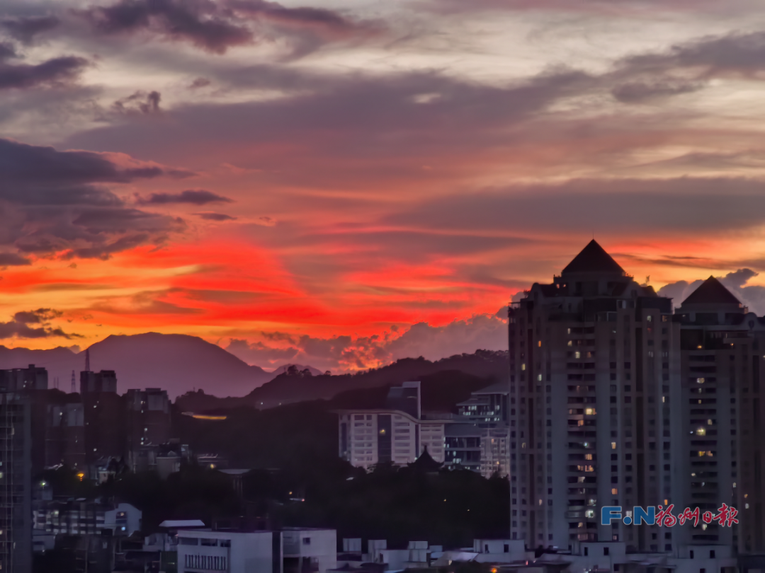 福州绝美晚霞上线！朋友圈刷屏！