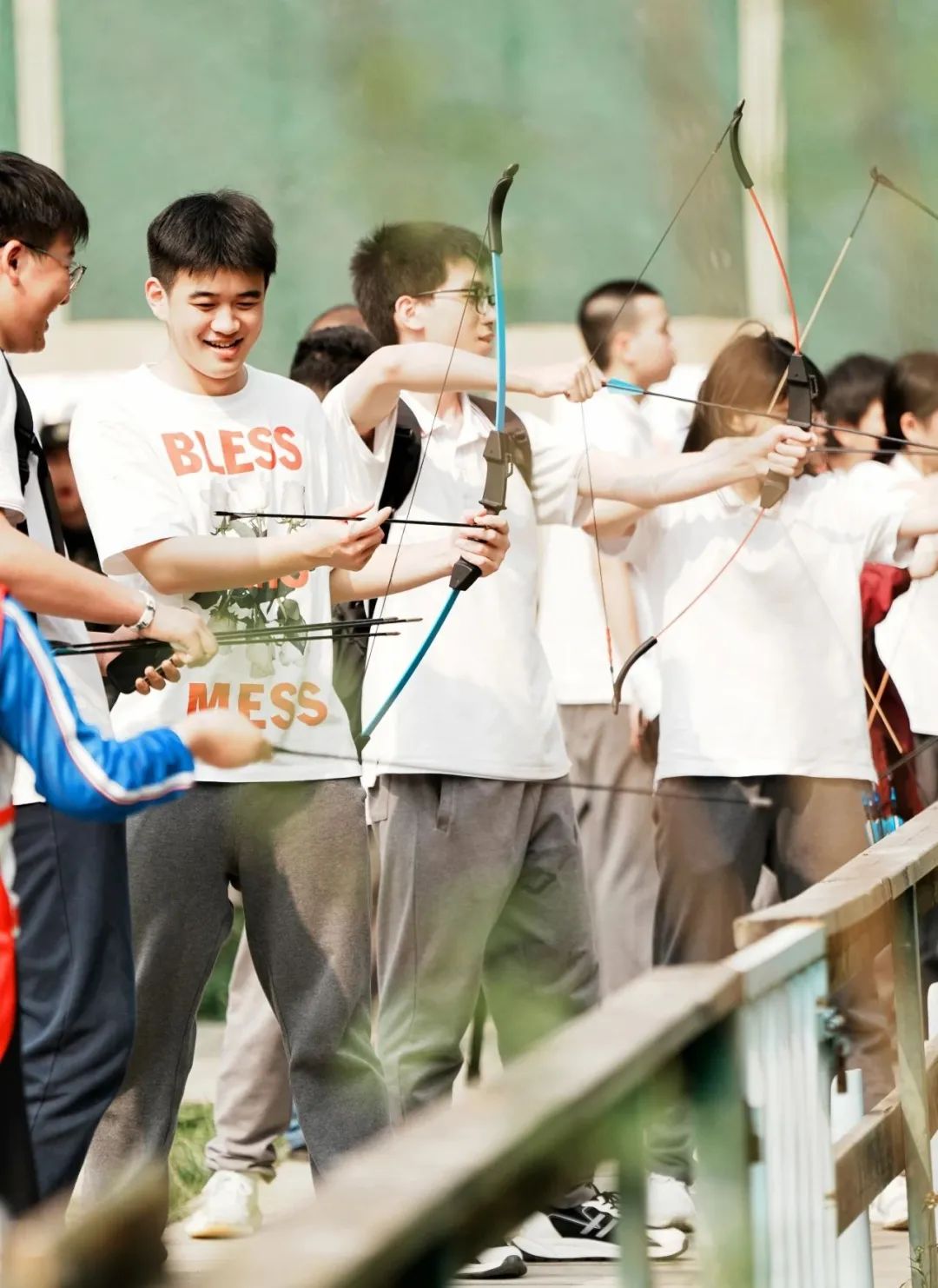 这里的夏天，凉飕飕绿油油！