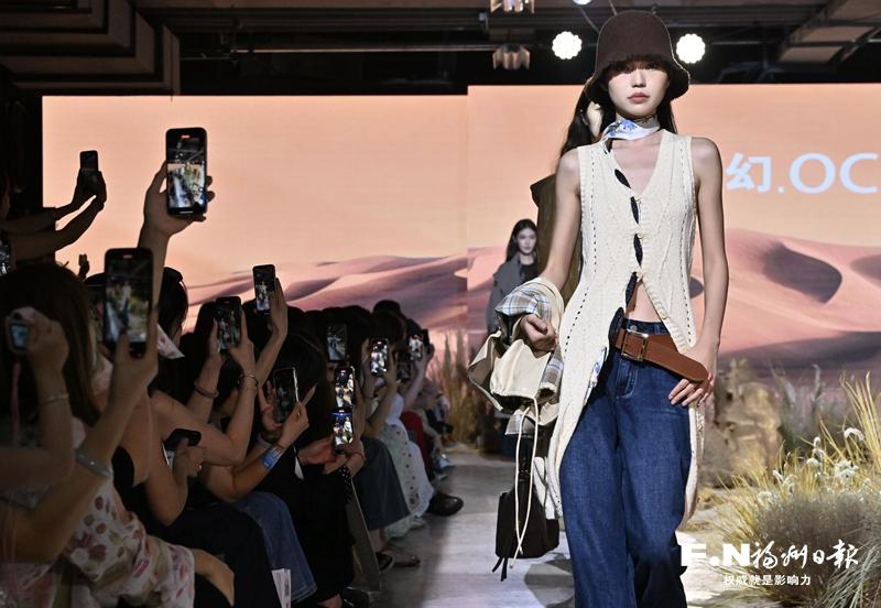 中亭街秋冬时装采批节启幕