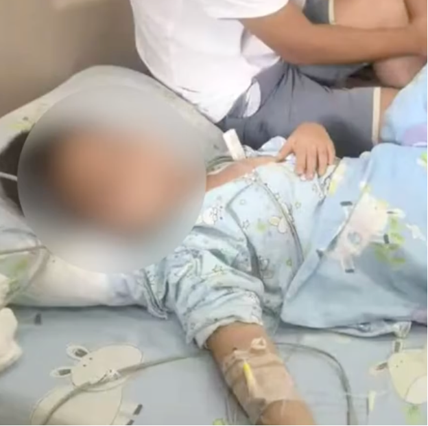 6岁男童沙滩光脚，踩到死鱼后进了ICU！医生紧急提醒！
