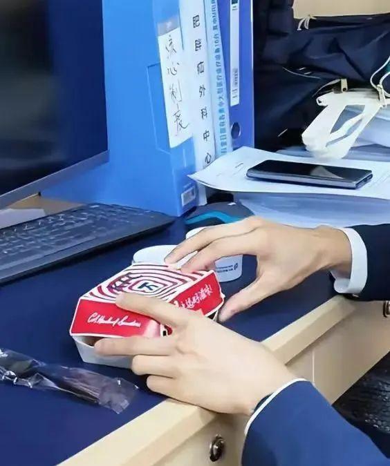 45岁三甲医院脑梗专家自己脑梗了