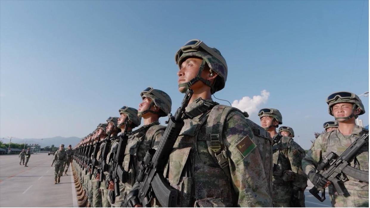 阅兵装备方队唯一的“女教头”是她