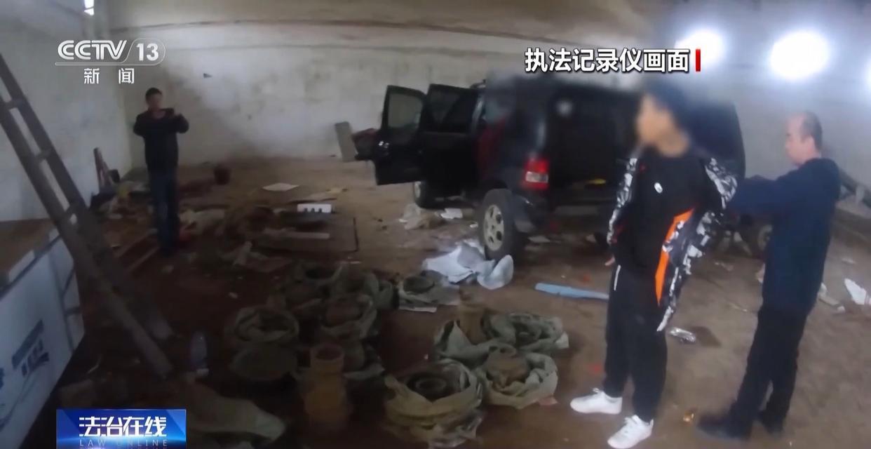 男子看小说学盗墓挖走20余件国宝