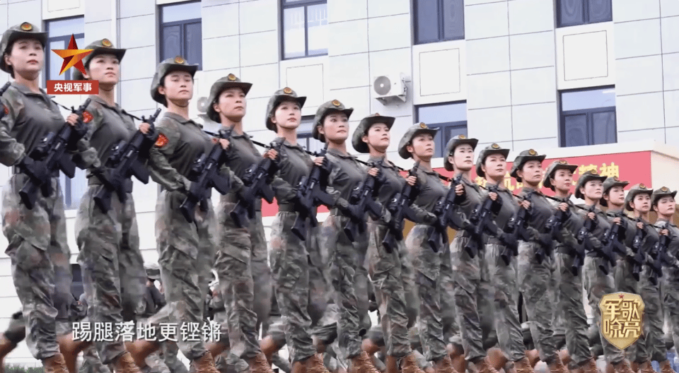 九三阅兵倒计时6天！气势如虹、英姿飒爽在训练场上具象化了
