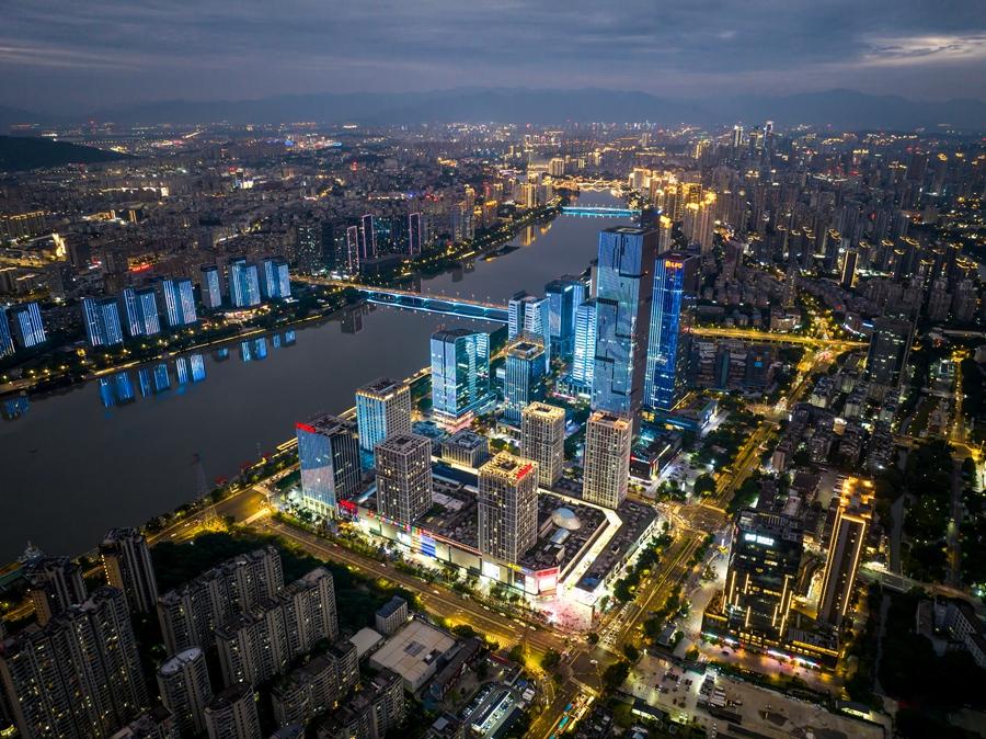 一张蓝图绘到底丨潮涌闽都向深蓝