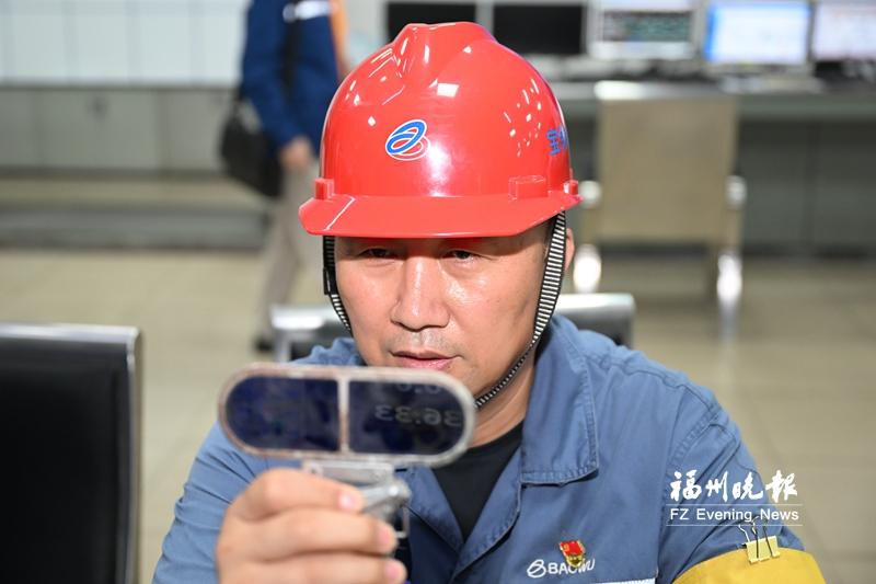 吕涛：炼钢炉前铸匠心写传奇