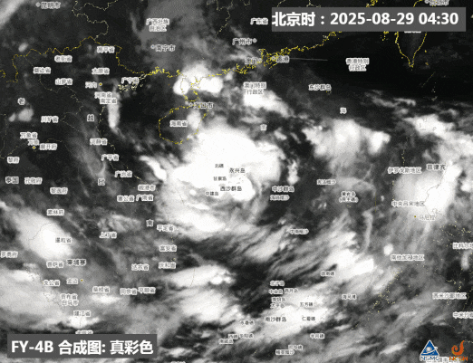 台风“蓝湖”即将生成！福建今起有分散性阵雨或雷阵雨！