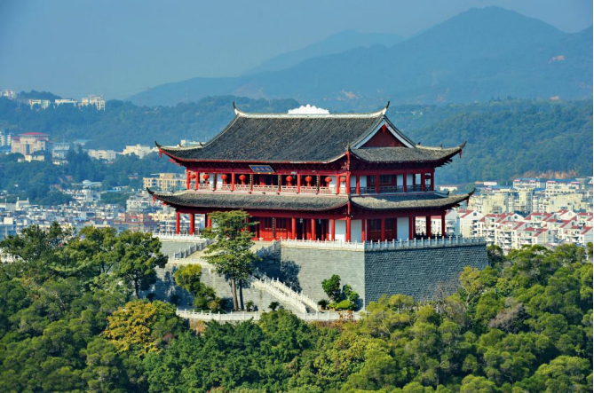 福州三十年跨越发展谱写现代化国际城市新篇