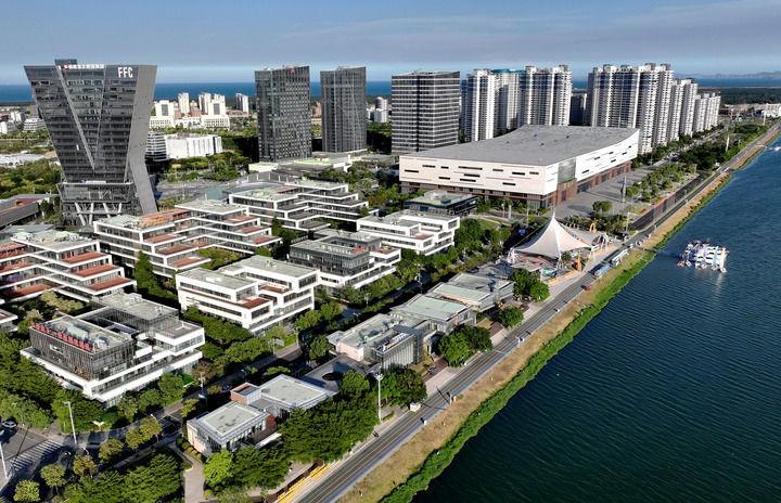 福州新区唱响产业经济“三重奏”