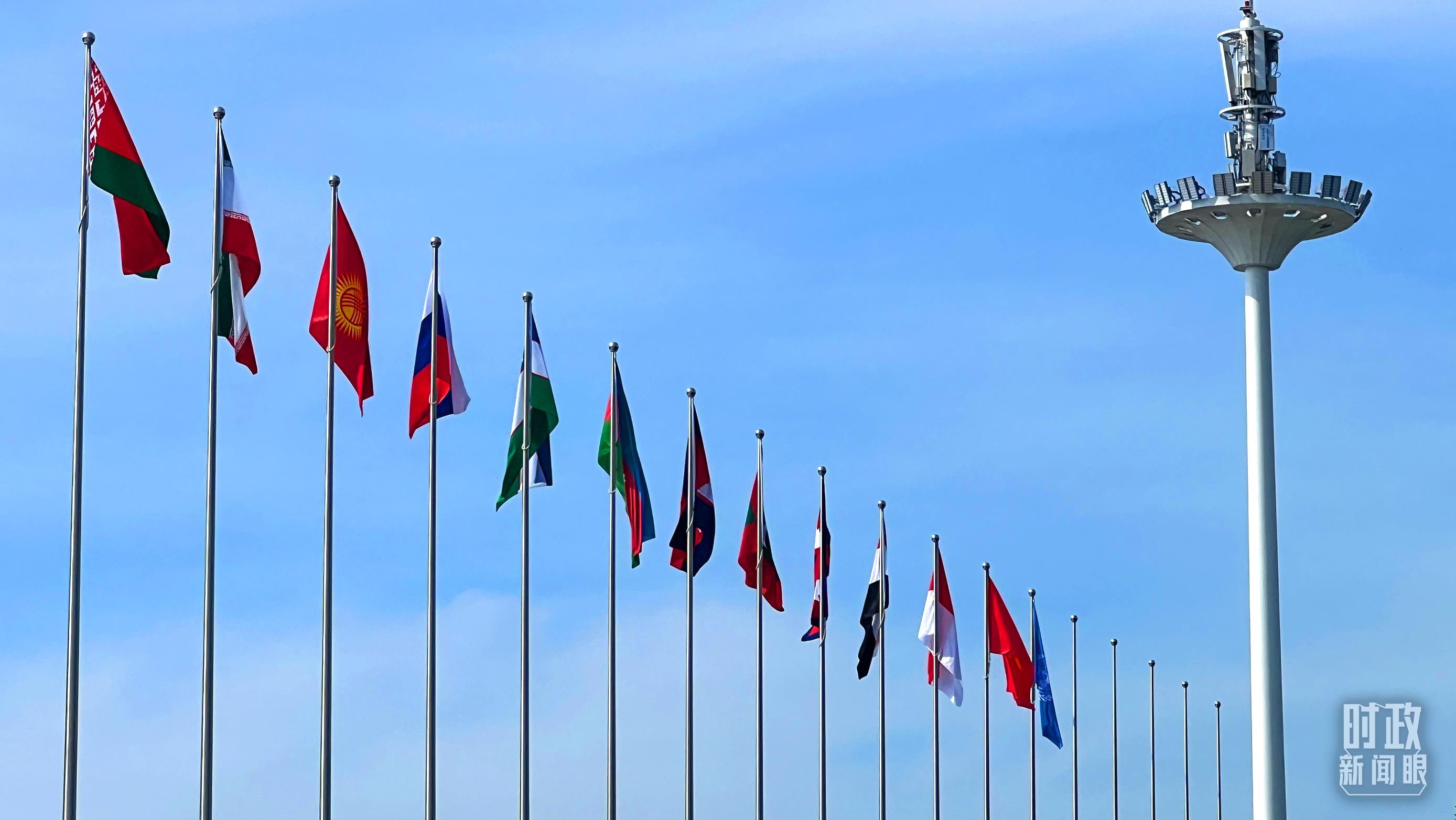 时政新闻眼丨习近平会见多位外方领导人，释放哪些重要信息？