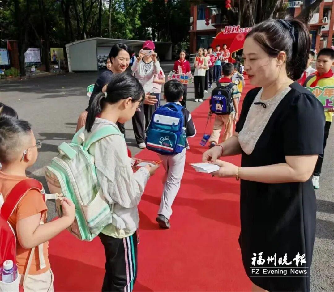 刚刚！福州家长的朋友圈刷爆了！