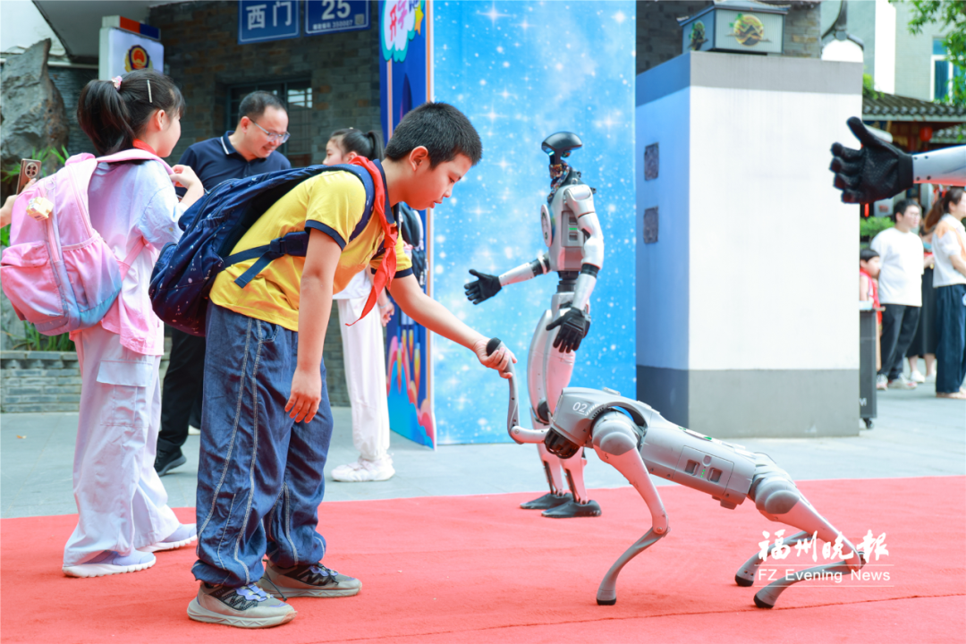 刚刚！福州家长的朋友圈刷爆了！