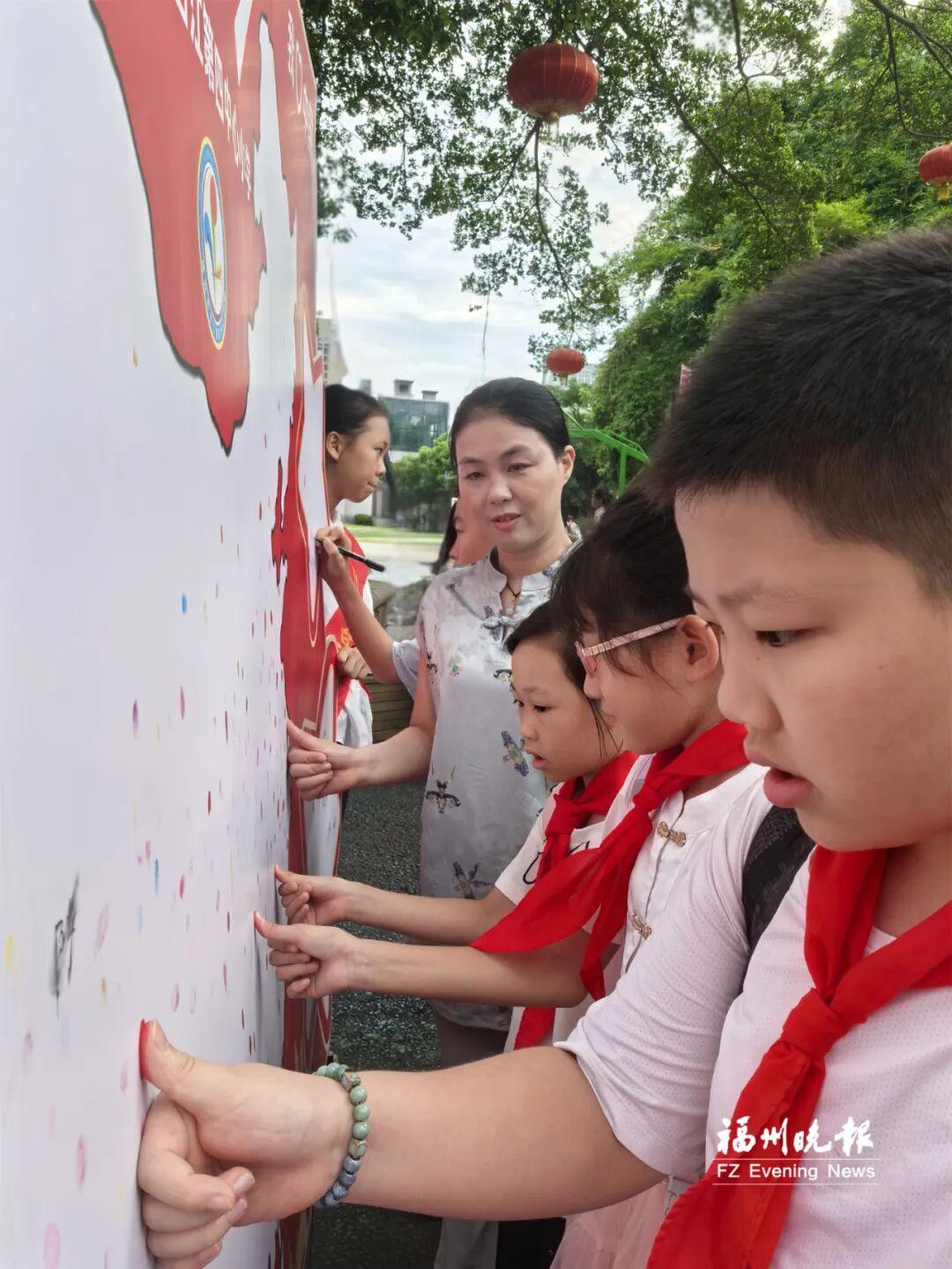 刚刚！福州家长的朋友圈刷爆了！