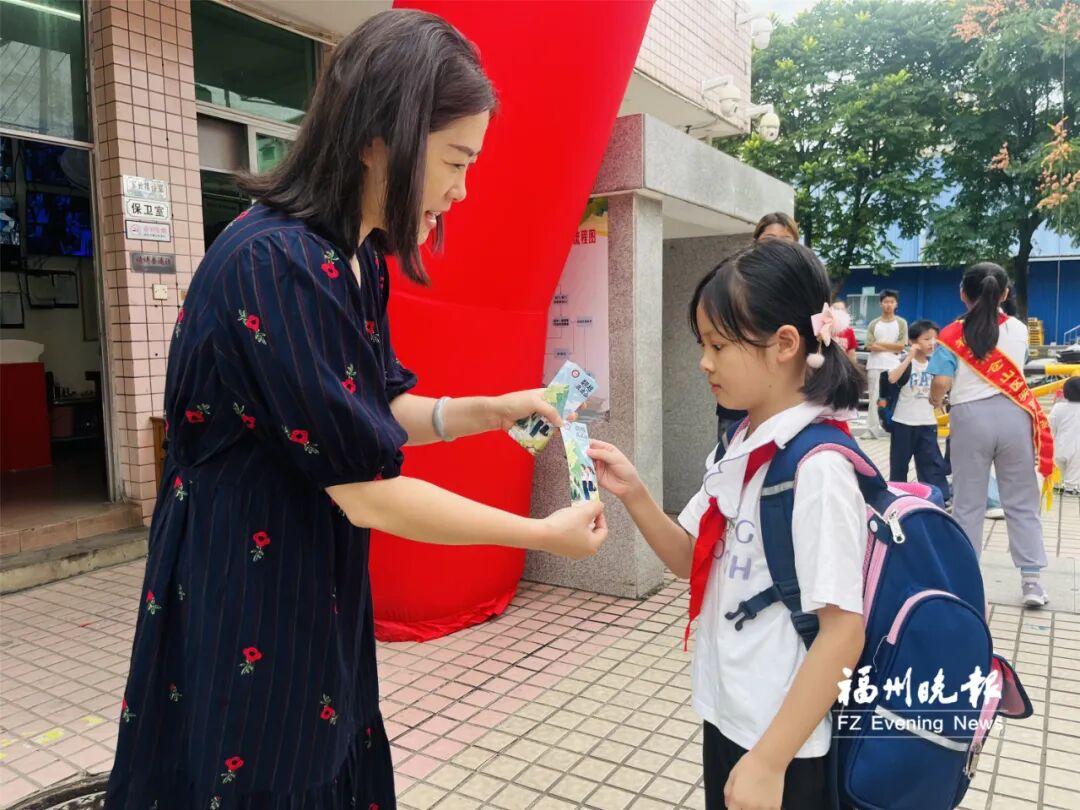 刚刚！福州家长的朋友圈刷爆了！