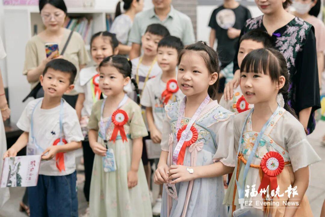 刚刚！福州家长的朋友圈刷爆了！