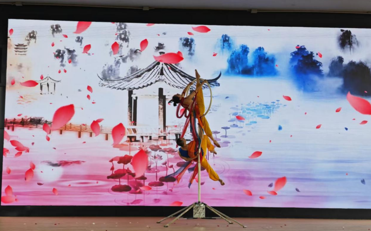 邻里相亲迎七夕 文明家风满榕城 | 网络中国节·七夕