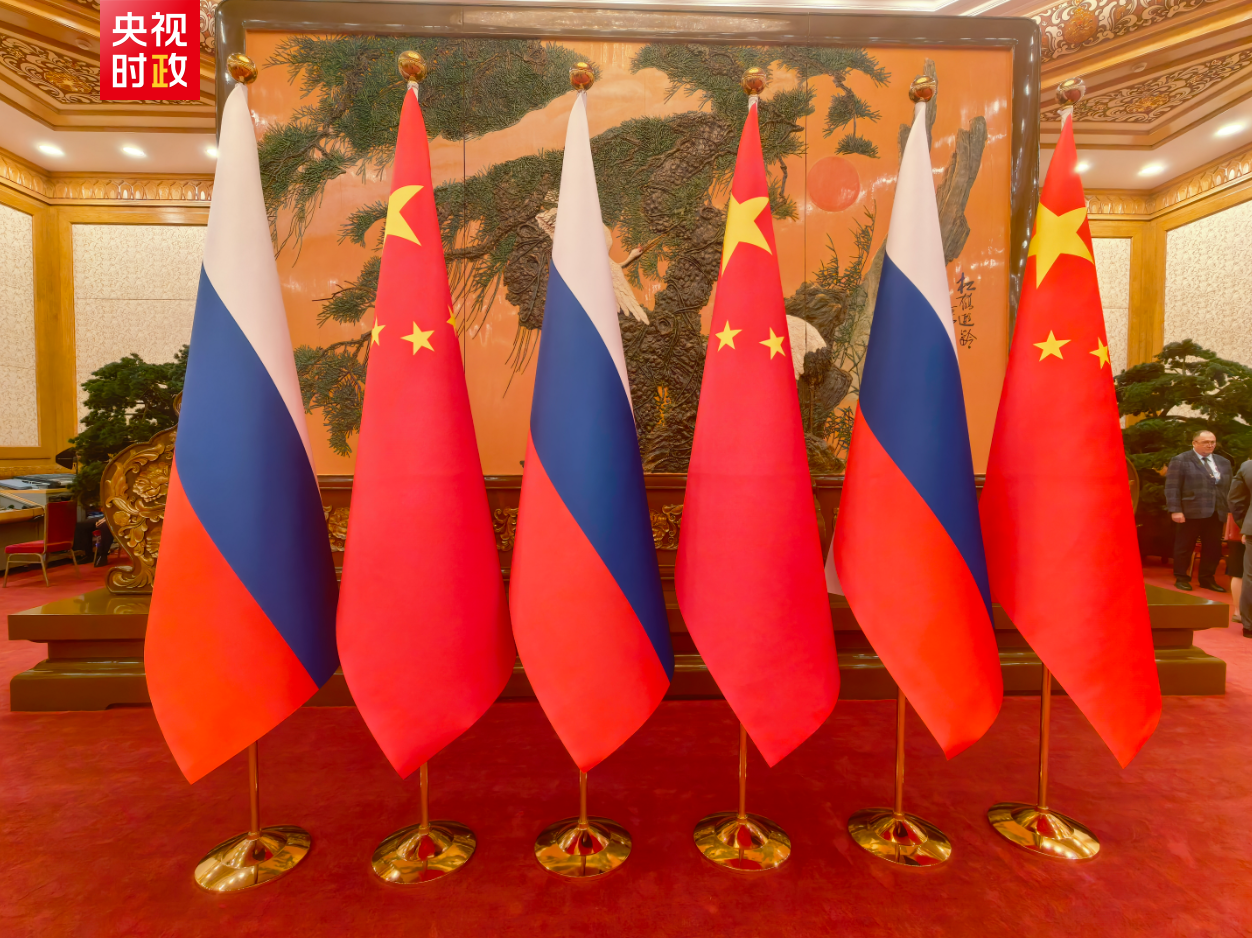 习近平同俄罗斯总统普京会谈