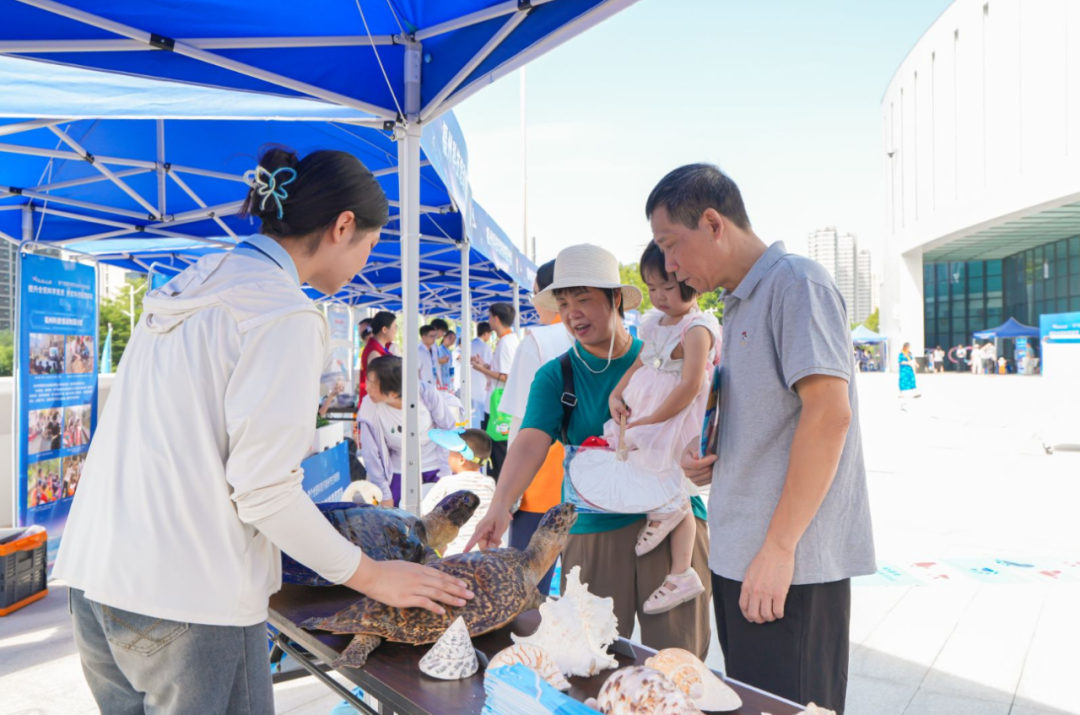 全国科普月 | 朱雀三号火箭总指挥变身“科普讲解员”！首个全国科普月福州市主场活动启幕