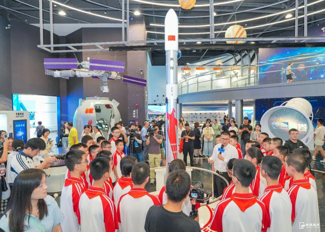 首个全国科普月！来福州开启奇妙的科学之旅