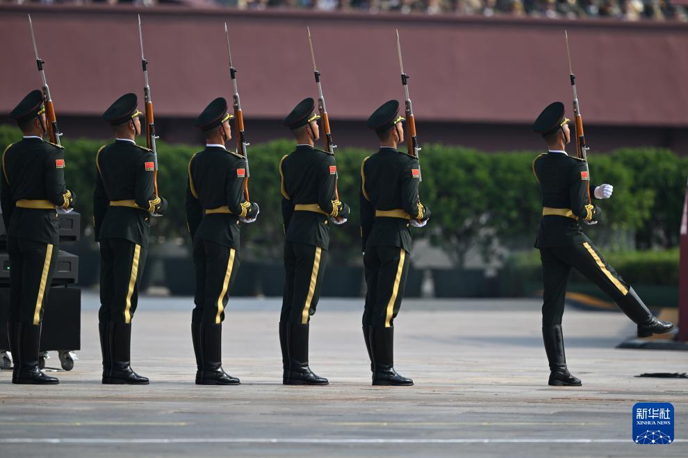 纪念中国人民抗日战争暨世界反法西斯战争胜利80周年大会在京举行（二）