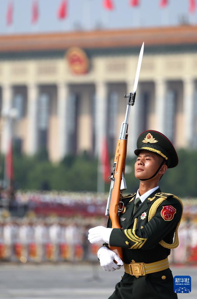 纪念中国人民抗日战争暨世界反法西斯战争胜利80周年大会在京举行（二）