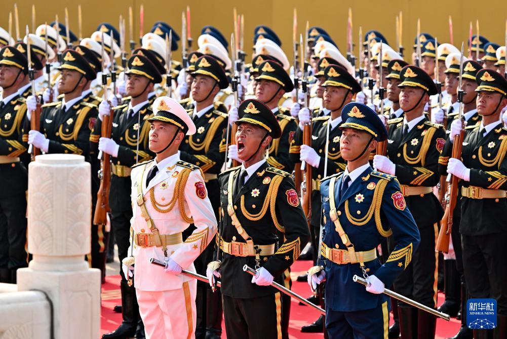 纪念中国人民抗日战争暨世界反法西斯战争胜利80周年大会在京举行（二）