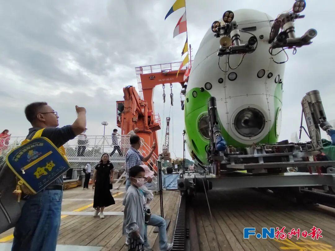 九三抗战胜利日，一群人在福州做这件事！