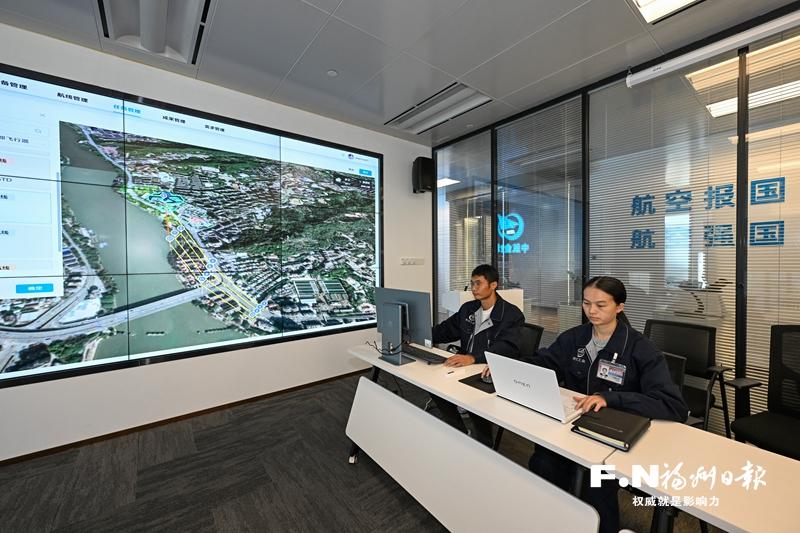 ​鼓楼低空政务巡检“一机多飞”常态化