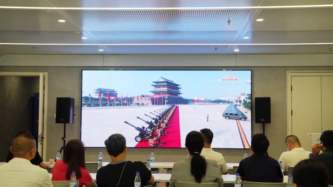 兩岸同胞齊聚高新區(qū)共觀盛典！