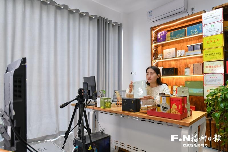 向世界敬一杯“福州茶”