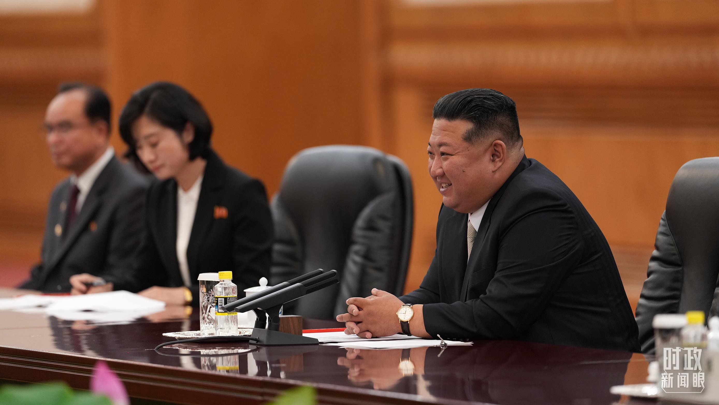 时政新闻眼丨从“上合”到“九三”，习近平鲜明宣示这8个字