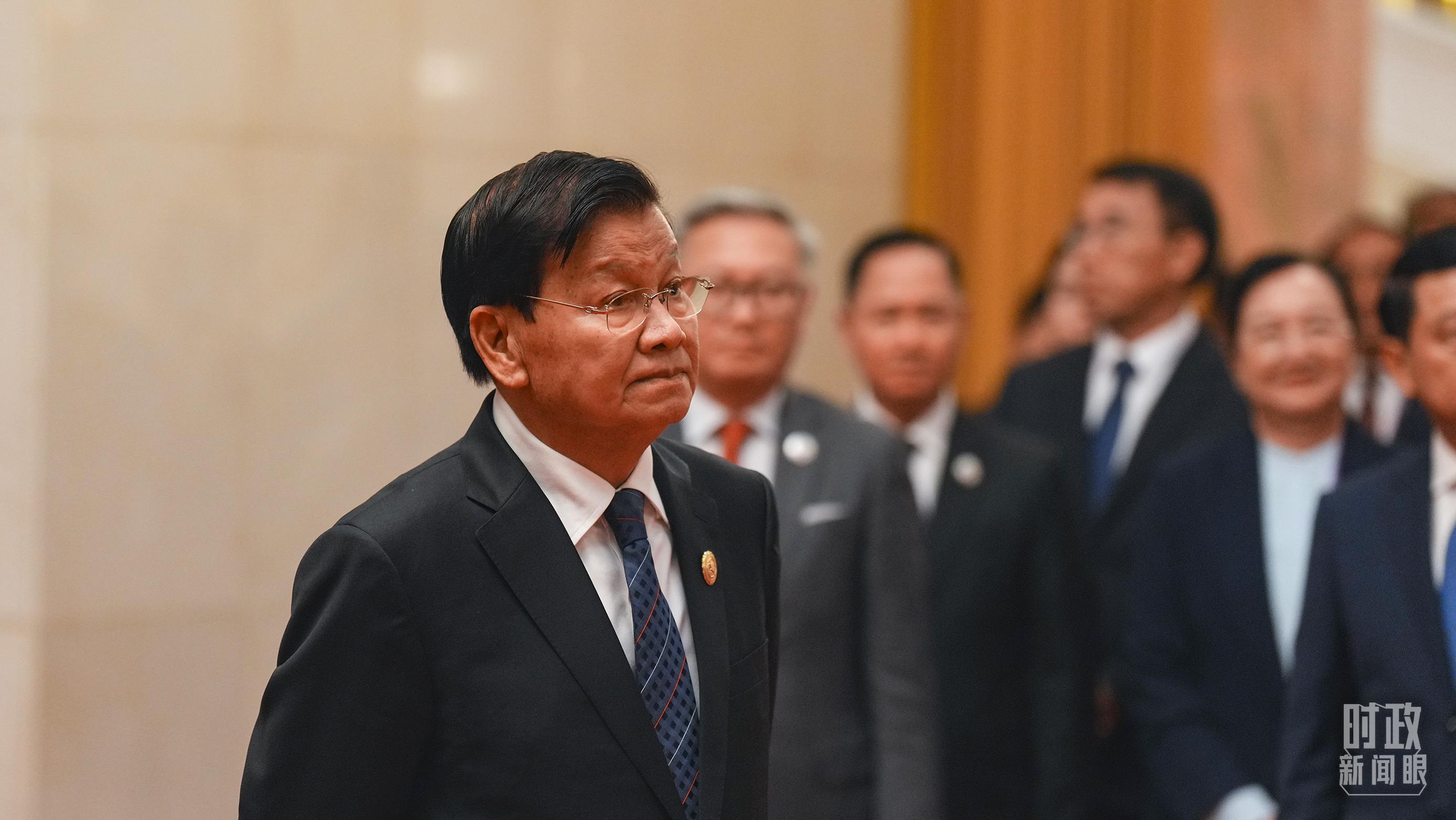 时政新闻眼丨从“上合”到“九三”，习近平鲜明宣示这8个字