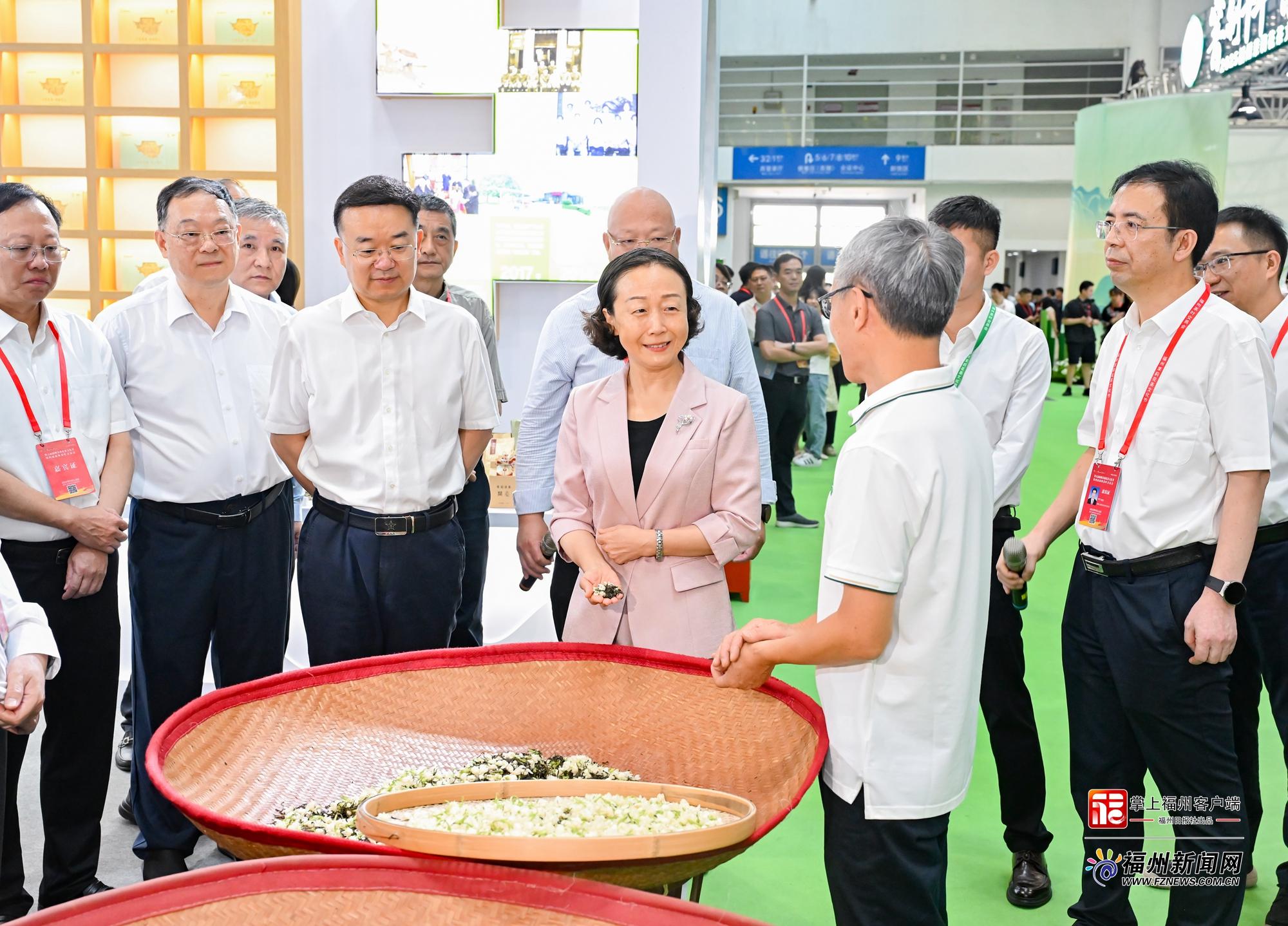 第五届福州茉莉花茶文化节和第四届福州茶叶交易会开幕