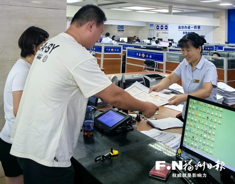 福州个转企“一件事”改革 17年夫妻猪肉店1天变身企业