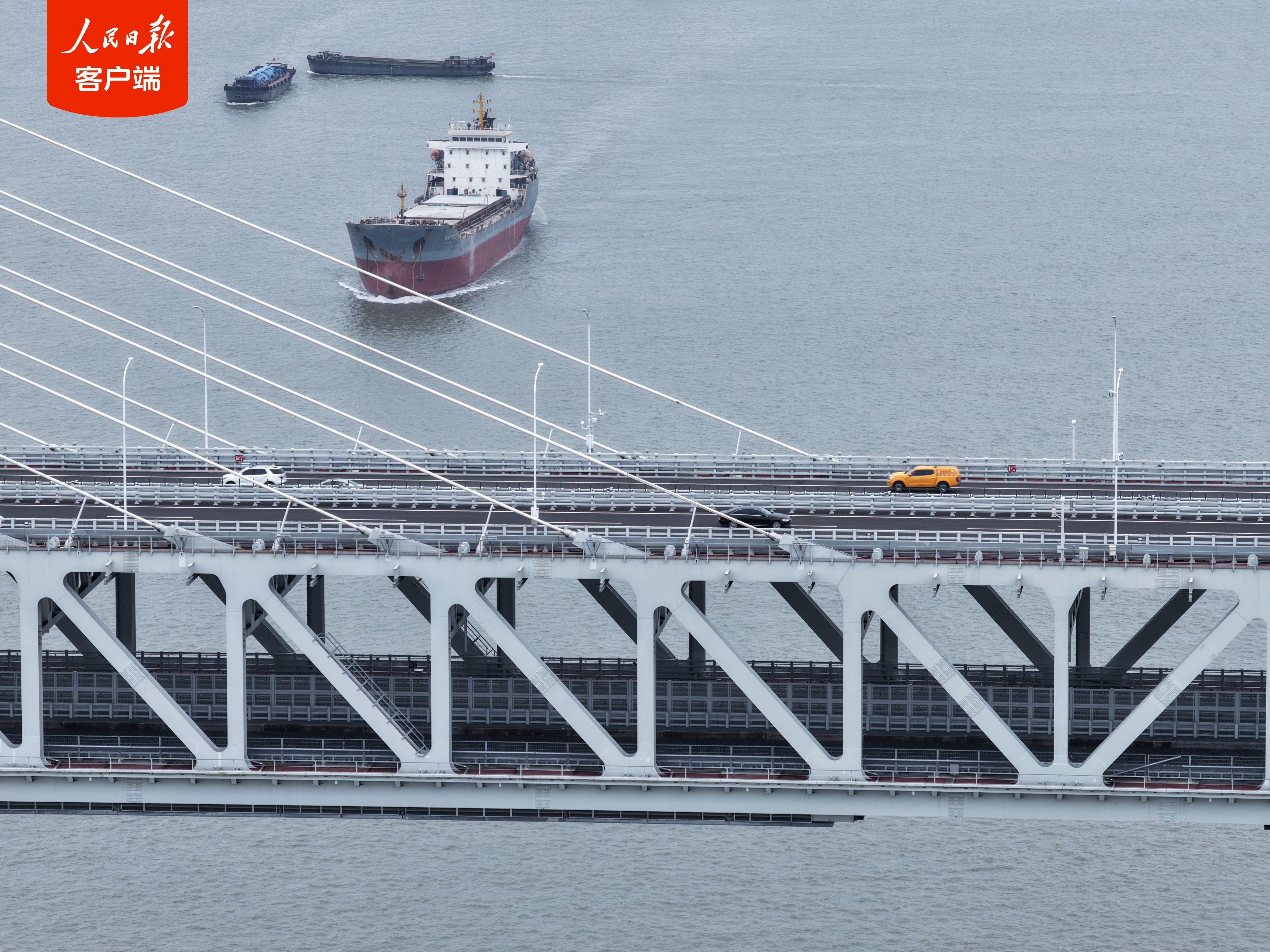 世界最大跨度斜拉桥，正式通车运营！