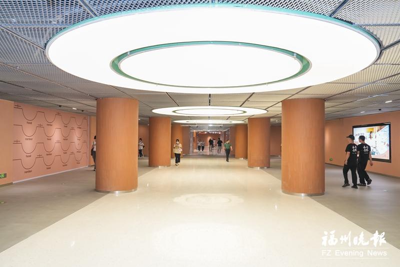 地铁南门兜站商业新空间亮相