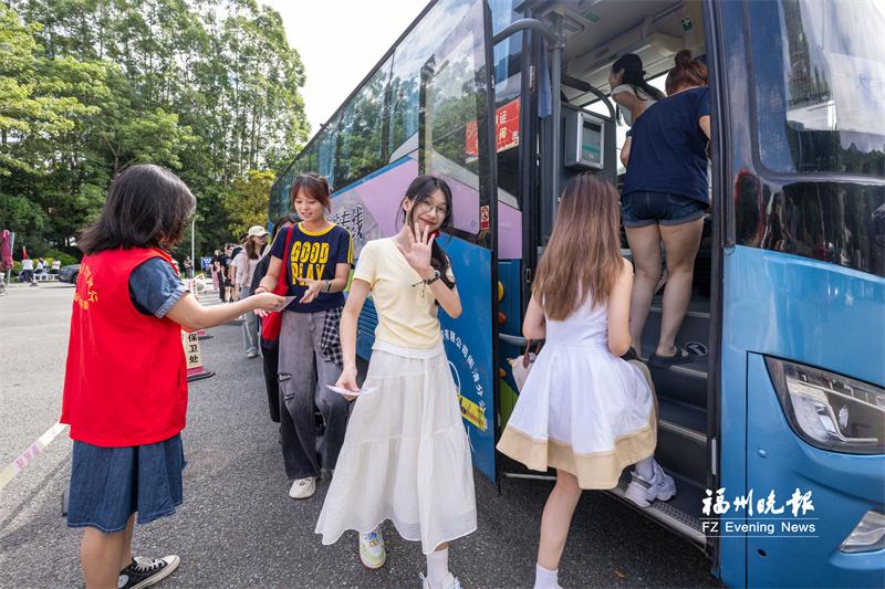 “大学生游闽侯”专线为经济添动力：带火文旅 助农增收