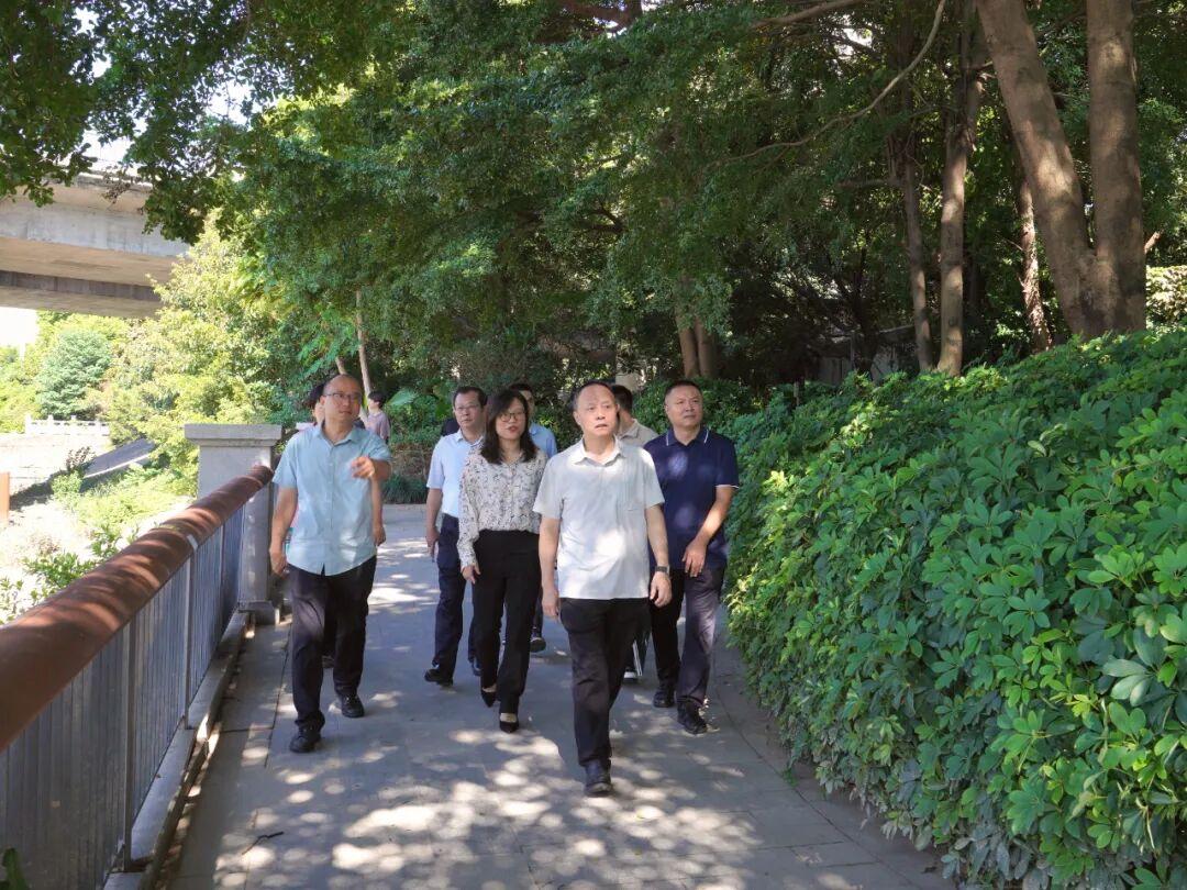 台江区政府主要领导开展“河长日”巡河、湿地巡查暨“护河爱水、清洁家园”活动