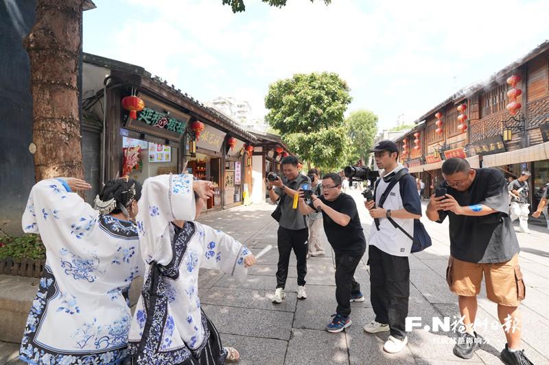 跟着“大V”感受镜头下的榕城之美