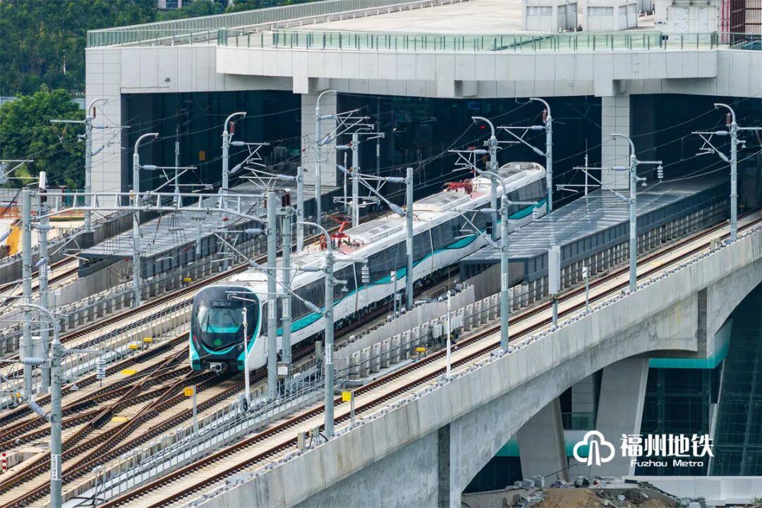 收藏！滨海快线主要站点换乘、出行指南来啦！