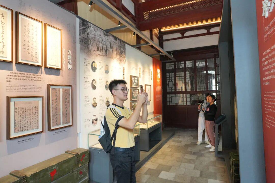 “中气爱”来福州了！清华博士揭秘：幕后有“天气学霸团”，标志鼠标声是一次意外……