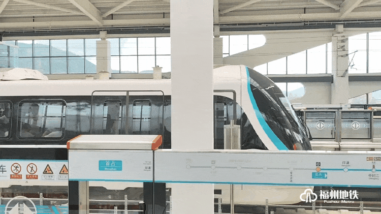 市民热情试乘！滨海快线人气爆棚！明后两天这样乘车更方便