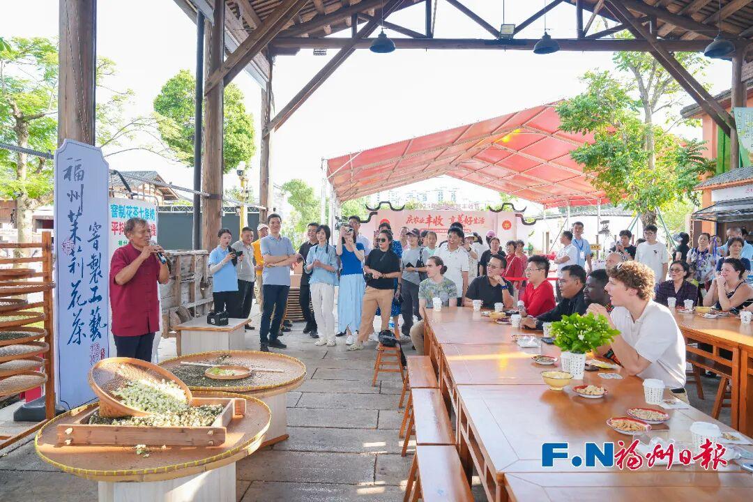 大V云集、网友“沉浸购”……今天，福州梁厝好热闹